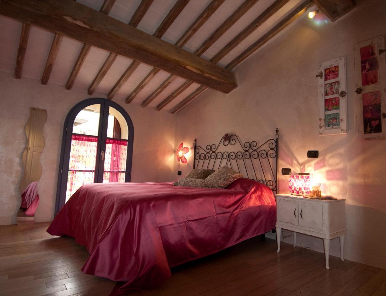 Bed and Breakfast La Casina Di Cioccolata à Barberino di Val dʼElsa Extérieur photo