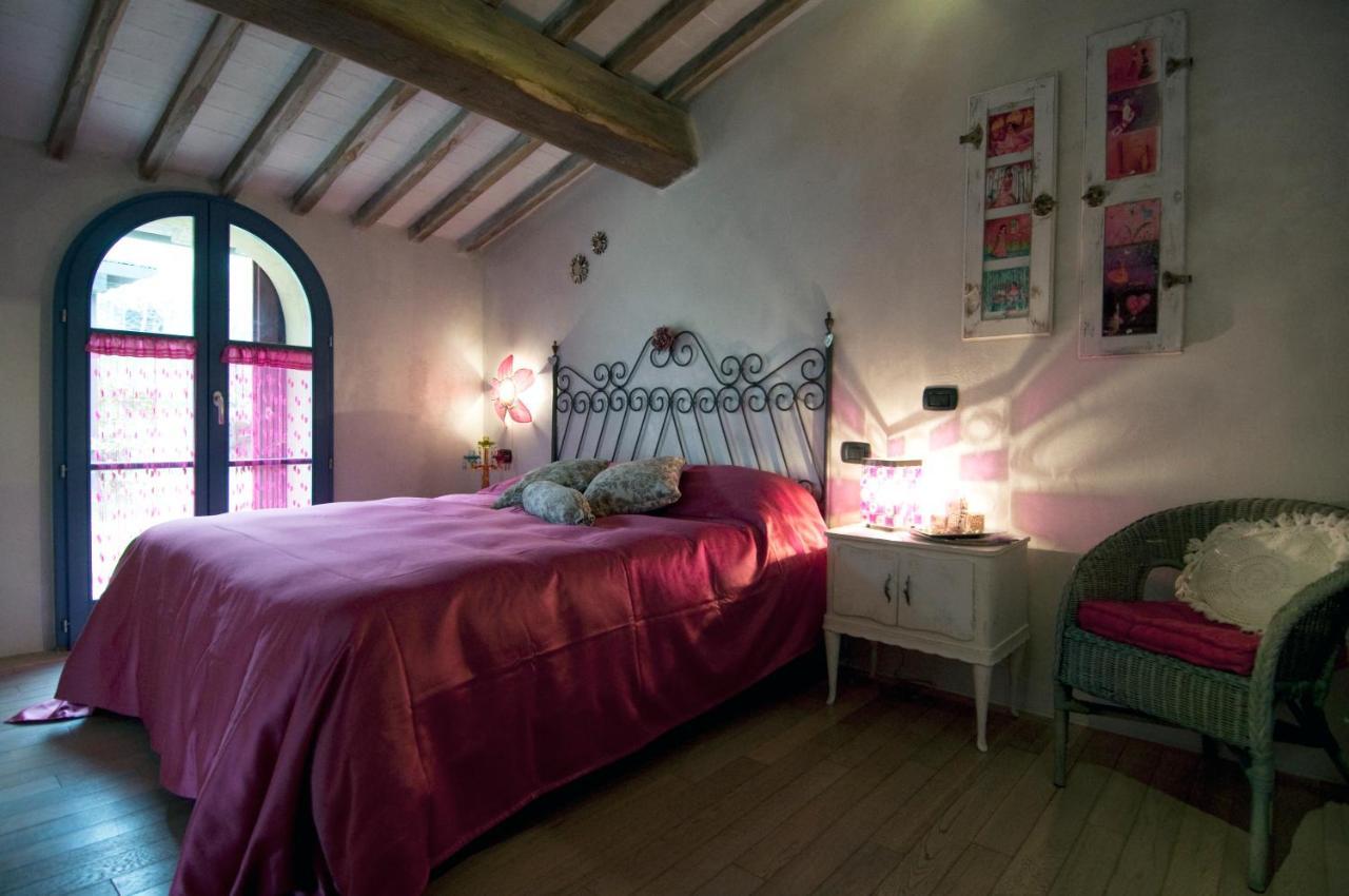 Bed and Breakfast La Casina Di Cioccolata à Barberino di Val dʼElsa Extérieur photo